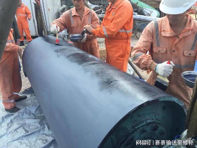 开云体育 开云官网河南滚筒包胶厂家滚筒包胶用橡胶板产品介绍(图3)