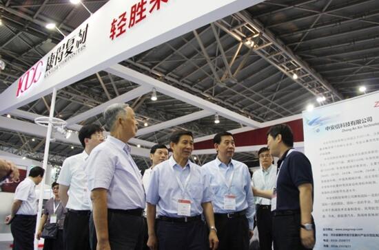 Kaiyun 开云碳纤维轻量化强势吸睛康得复材黑科技引爆第23届中国国际复合材料工业技术展览会